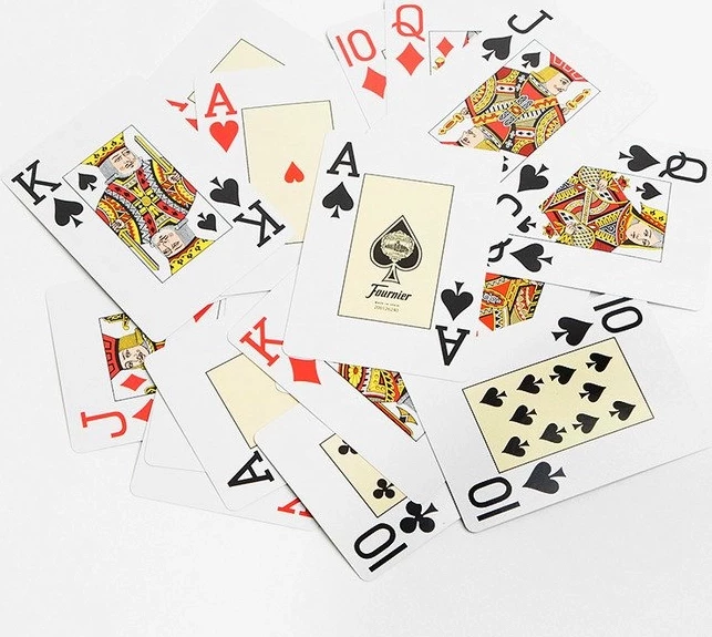 Карты "Fournier 818 red" 