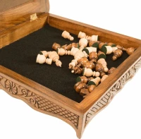 Шахматы резные в ларце 50, Haleyan