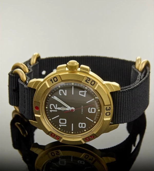 Наручные часы ВОСТОК 2409 (43712В) ремень 