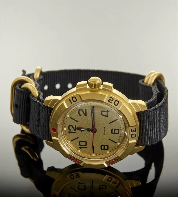 Наручные часы ВОСТОК 2409 (43711В) ремень 