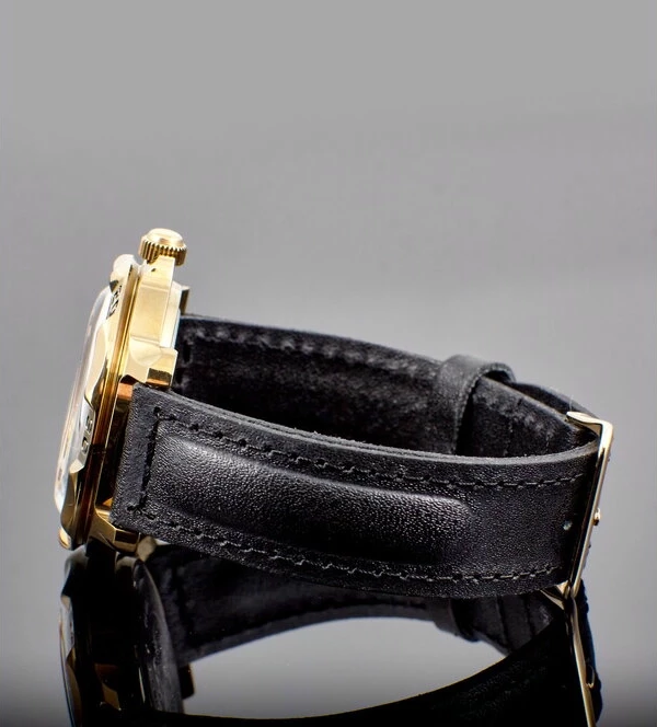 Наручные часы ВОСТОК 2414 (819471) ремень 