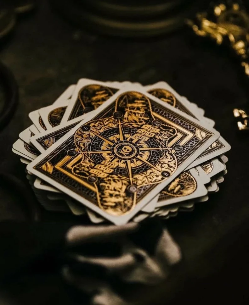 Карты "Theory11 Piracy" 