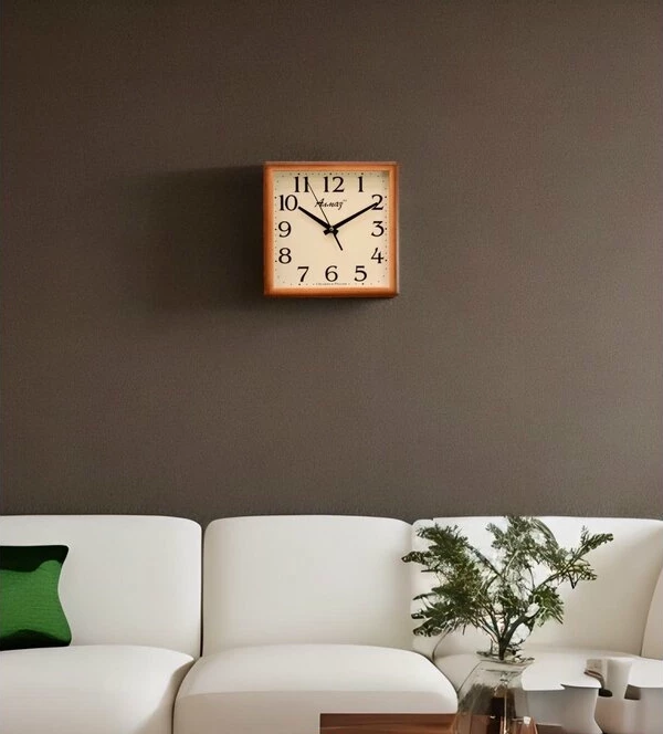 Настенные часы Алмаз М36 