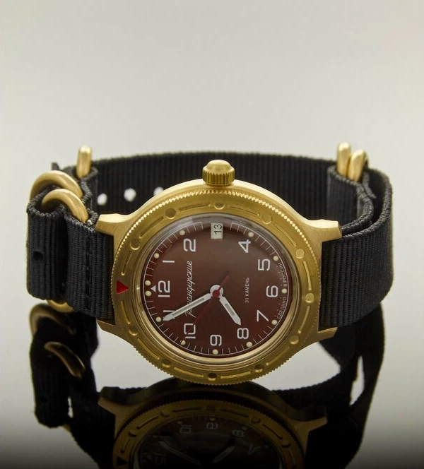 Наручные часы ВОСТОК 2416 (92778Б) ремень 
