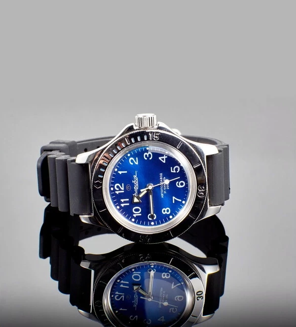 Наручные часы ВОСТОК 2415 (120812) ремень 