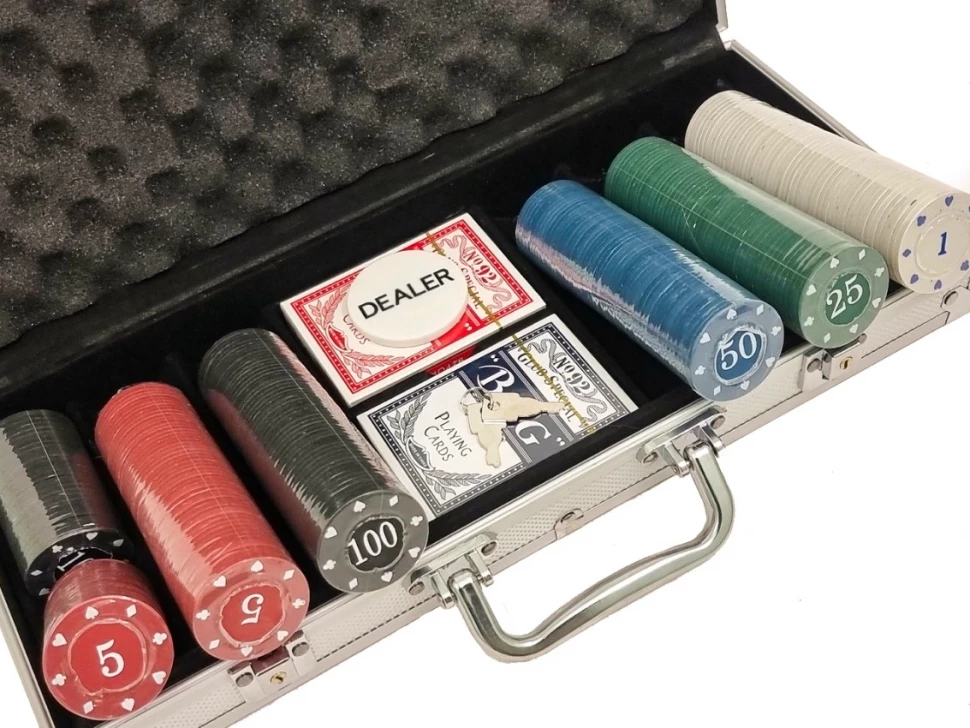 Набор для покера Texas на 300 фишек 