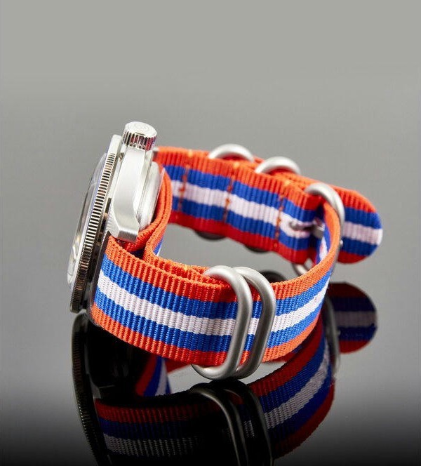 Наручные часы ВОСТОК 2416 (740019) ремень 