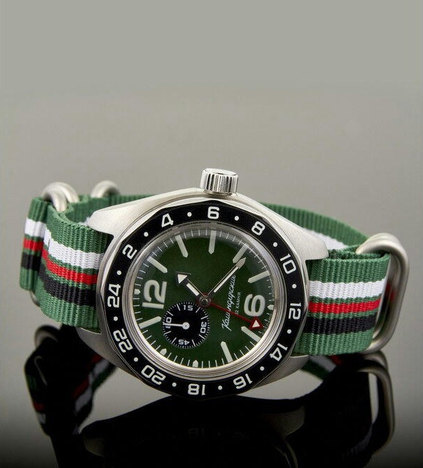 Наручные часы ВОСТОК 2426 (03097А) ремень 