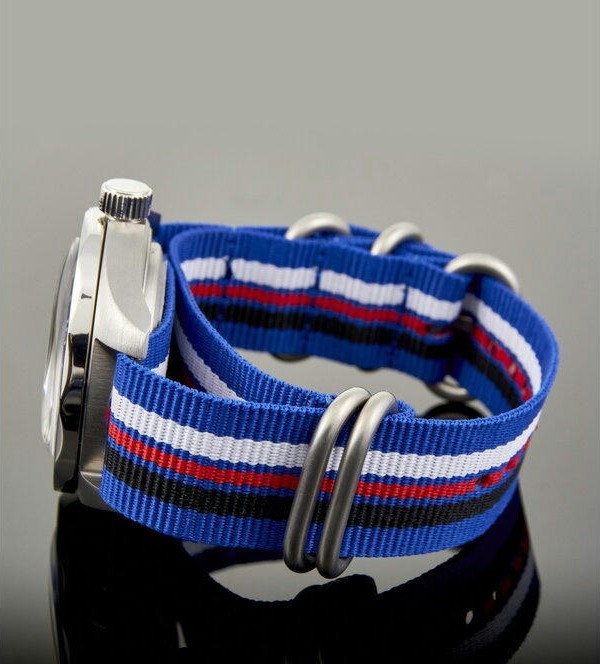 Наручные часы ВОСТОК 2426 (03096А) ремень 