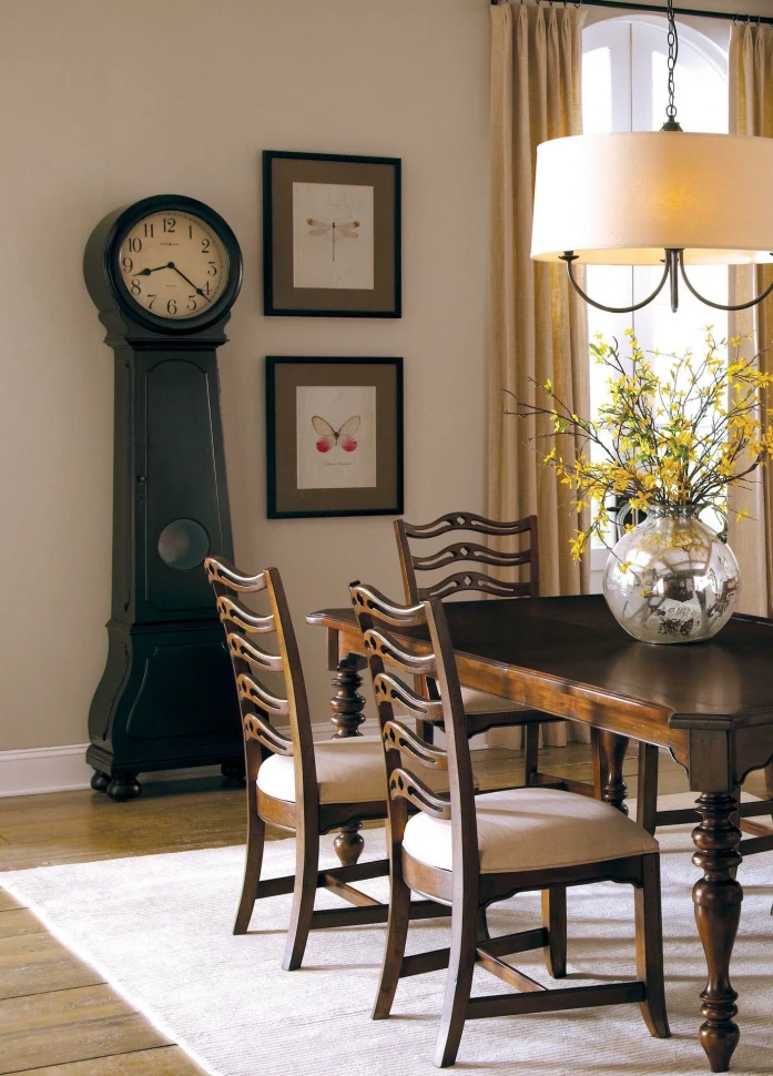  Howard Miller 615-005 